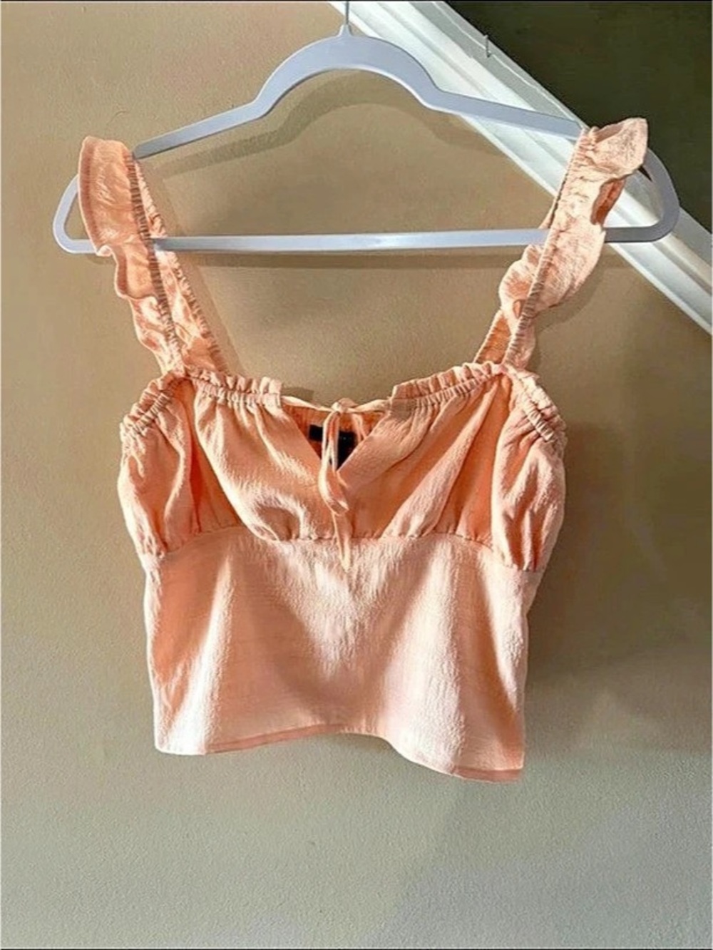 Forever 21 Pink Ruched Crop Top Size Small Like New